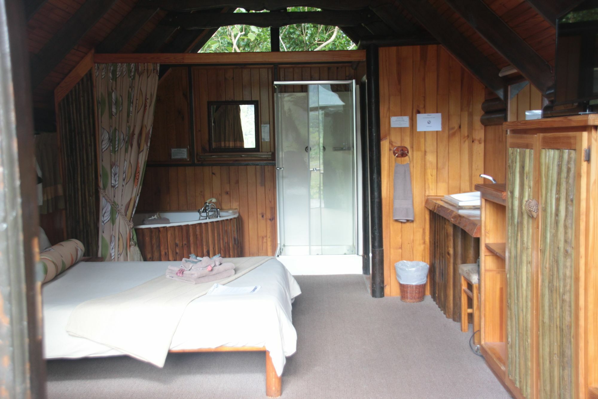 Tsitsikamma Lodge&Spa Stormsrivier Exteriör bild